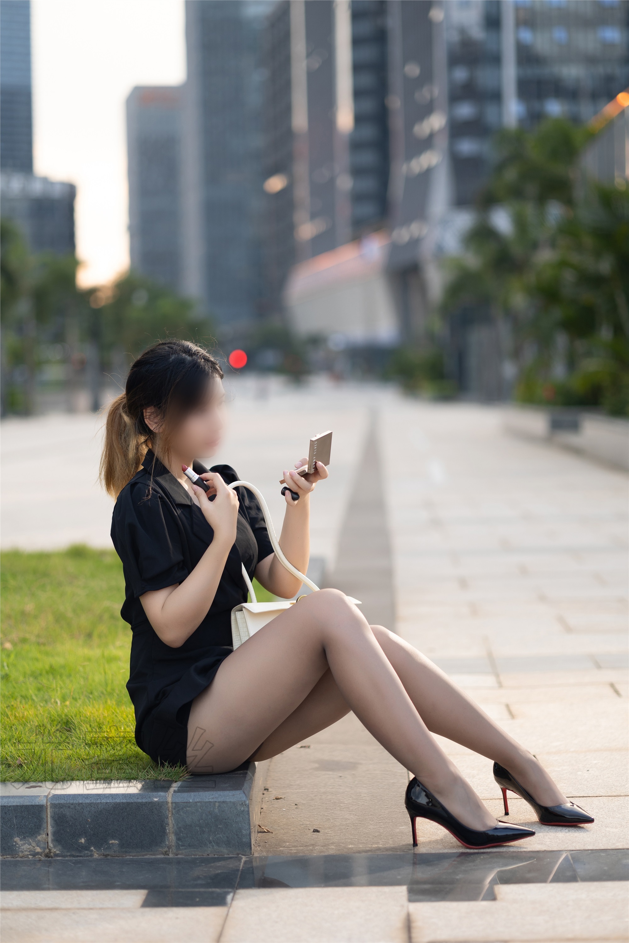 尤蜜丝 穿搭写真 NO.077